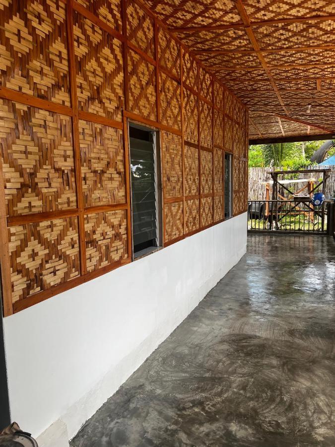 The Backyard Inn Моалбоал Екстер'єр фото