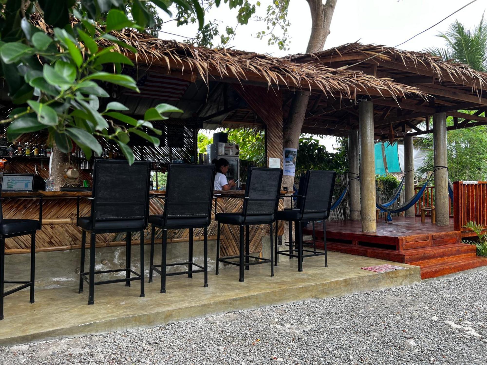 The Backyard Inn Моалбоал Екстер'єр фото