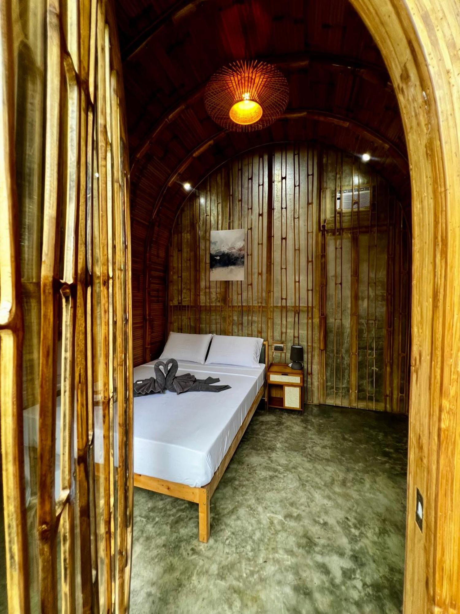 The Backyard Inn Моалбоал Екстер'єр фото